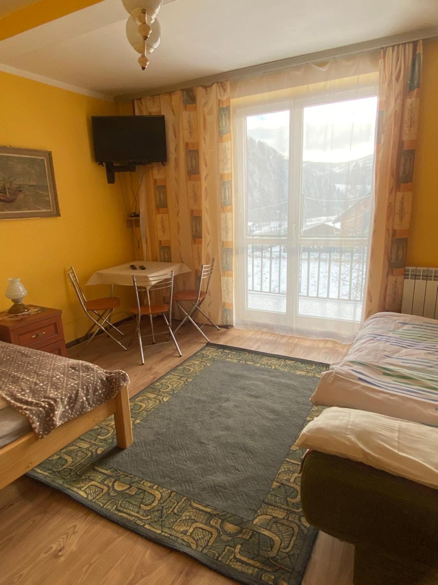 Pokoje Goscinne U Faronow Muszyna Exterior foto